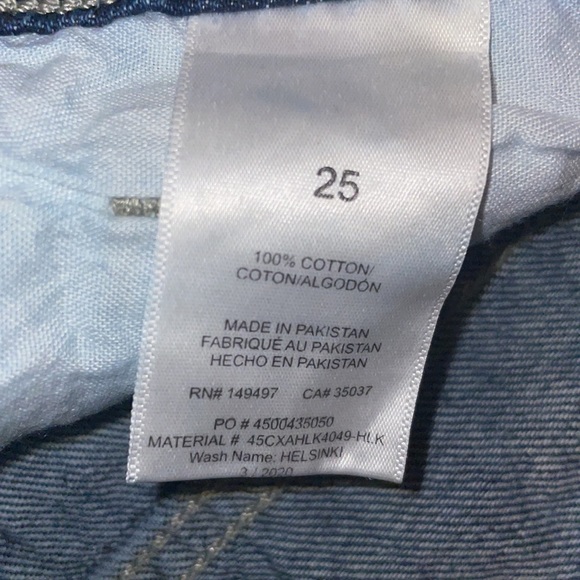 JOES JEAN SHORTS - Picture 3 of 3